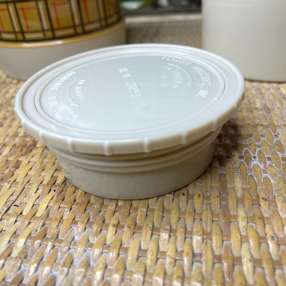 Vintage 80s Mustard Plaid Thermos Soup Beverages Double Walled by Aladdin - Picture 6 of 12